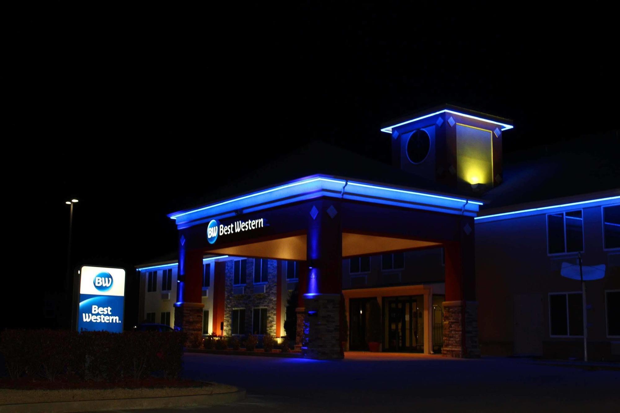 Western Kenosha Hotel Broken Arrow