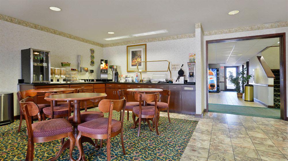 Western Kenosha Hotel Broken Arrow